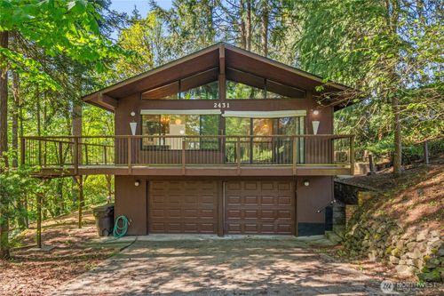 2431 W Lynnwood Dr, Longview, WA, 98632-5755 | Card Image