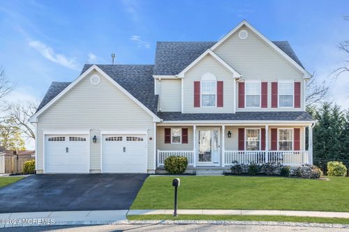 11 Lucille Ct, LITTLE EGG HARBOR TWP, NJ, 08087-2074 | Card Image