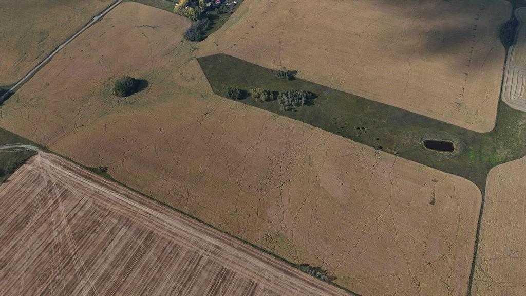 Land in Crossfield 5