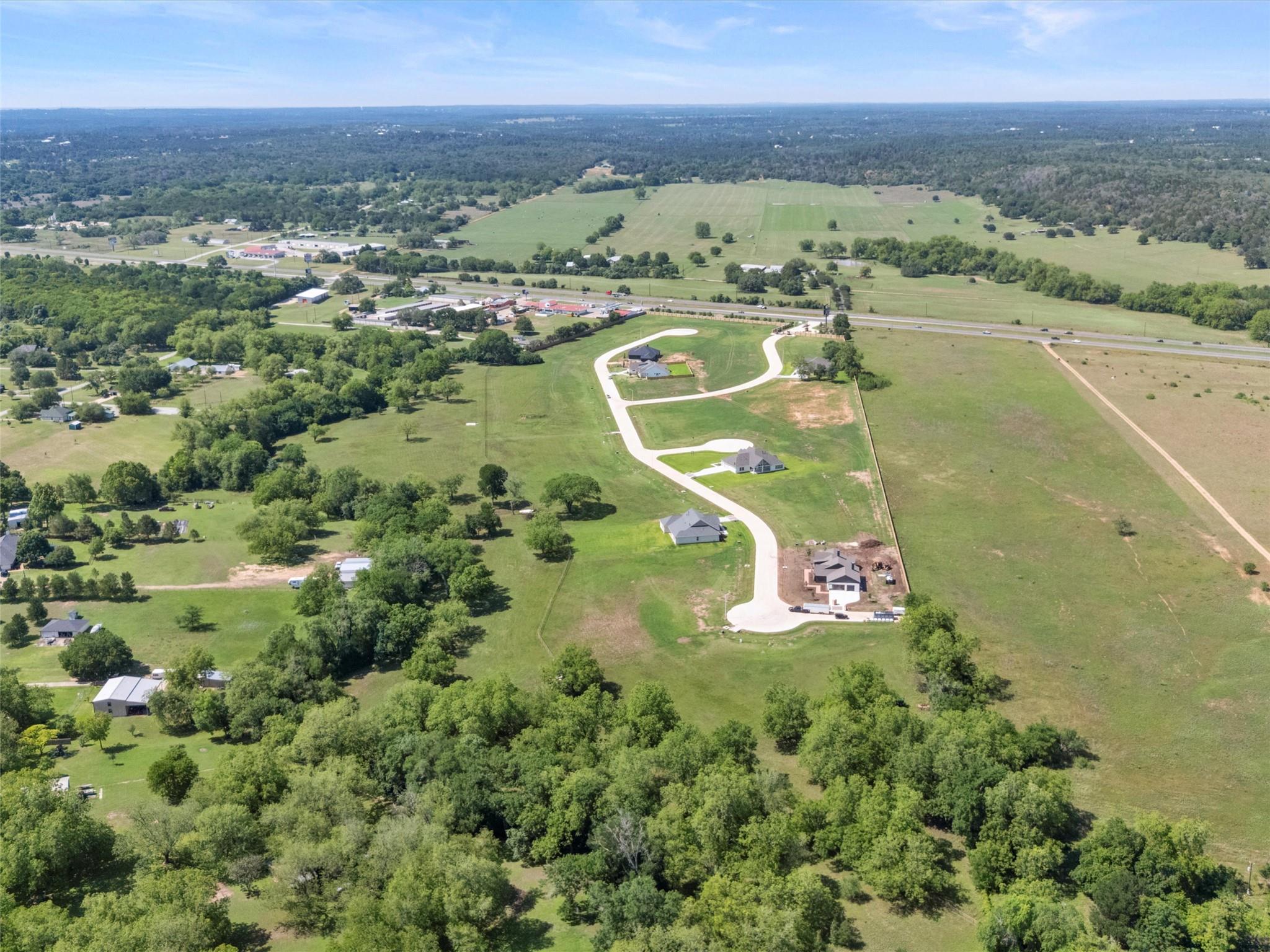 Land in Smithville