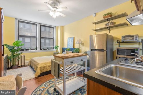 apt-703-1324 Locust St, PHILADELPHIA, PA, 19107-5647 | Card Image