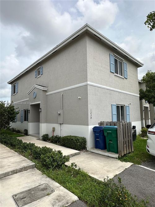 0-1238 Nw 4th Ln, Florida City, FL, 33034-3135 | Card Image