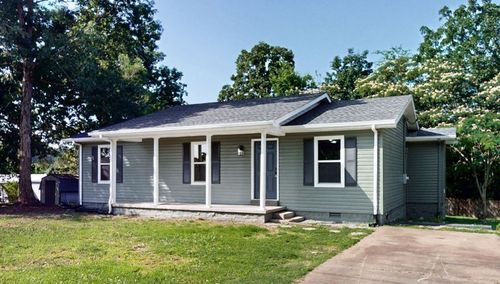 152 Mink Branch Rd E, Waynesboro, TN, 38485-2849 | Card Image