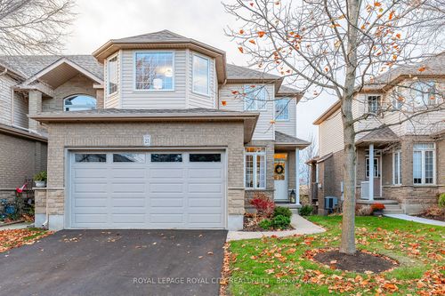 21-254 Summerfield Dr, Guelph, ON, N1L1R4 | Card Image