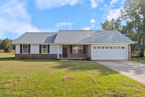 1801 Birchwood Dr, Beebe, AR, 72012-3447 | Card Image