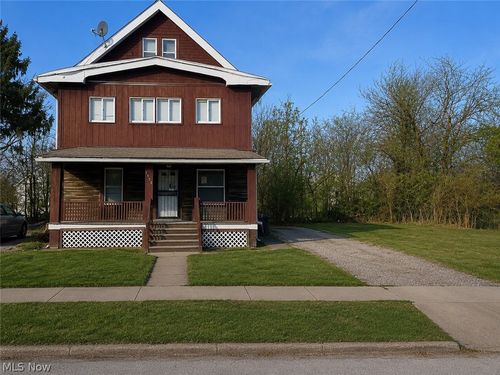 3598 E 149th St, Cleveland, OH, 44120-4928 | Card Image