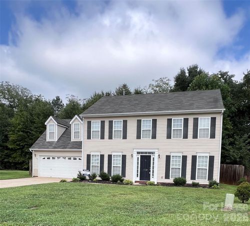 2340 Wexford Way, Statesville, NC, 28625-5025 | Card Image