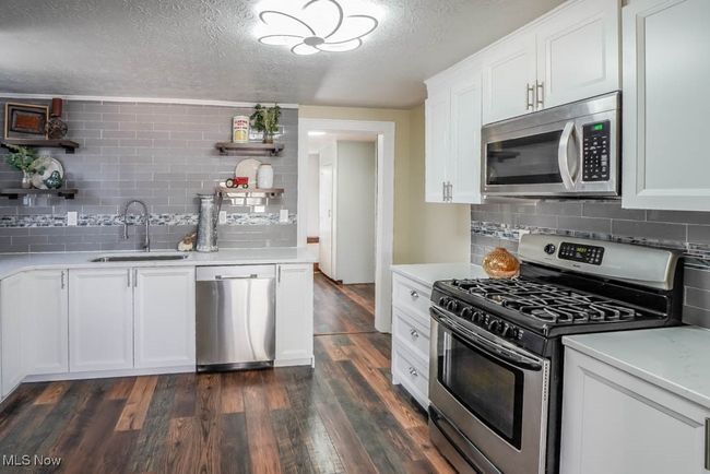 541 Canova Dr, House other with 3 bedrooms, 2 bathrooms and null parking in Coventry Township OH | Image 8