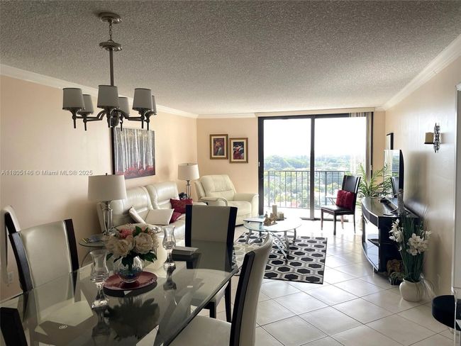 APT-1409 - 2625 Collins Ave, Condo with 1 bedrooms, 2 bathrooms and null parking in Miami Beach FL | Image 6