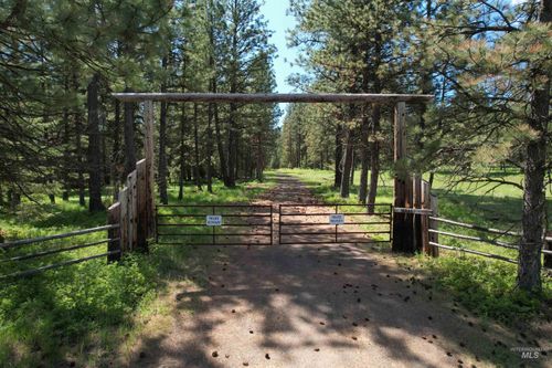 NKA Cloverland Rd, Asotin, WA, 99402 | Card Image