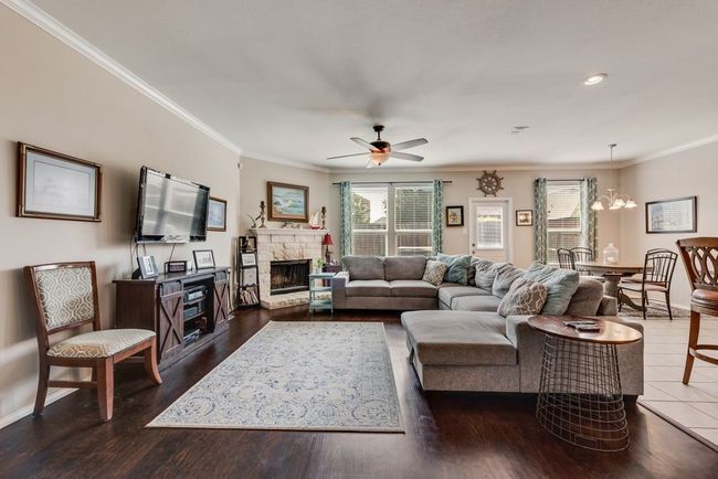 10237 Pyrite Dr, House other with 3 bedrooms, 2 bathrooms and null parking in Fort Worth TX | Image 9