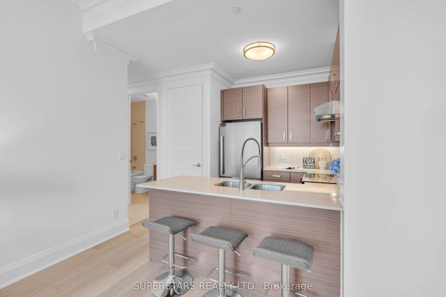 PH03 - 1 Uptown Dr, Condo with 2 bedrooms, 1 bathrooms and 1 parking in Markham ON | Image 5