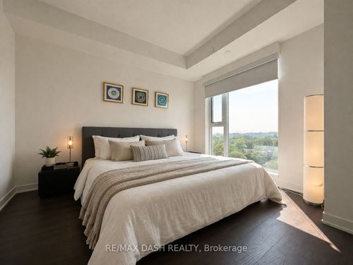 1002-223 St Clair Ave W, Toronto, ON, M4V0A5 | Card Image