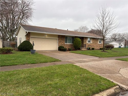 3700 Marshall Avenue, Lorain, OH, 44053 | Card Image