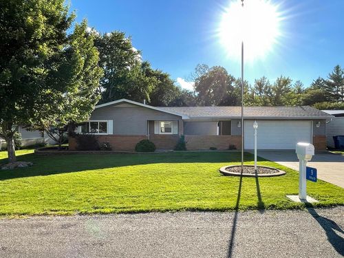 9 Hilltop Drive, Streator, IL, 61364 | Card Image