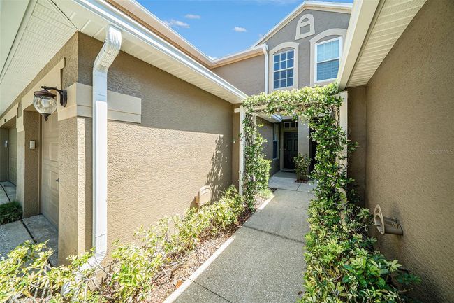 18981 Duquesne Dr, Townhouse with 2 bedrooms, 3 bathrooms and null parking in TAMPA FL | Image 5