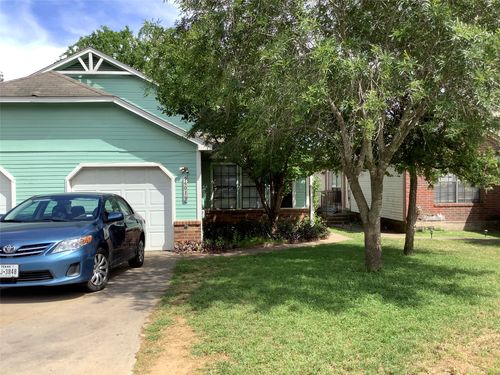 9401 Kempler Dr, Austin, TX, 78748-6062 | Card Image