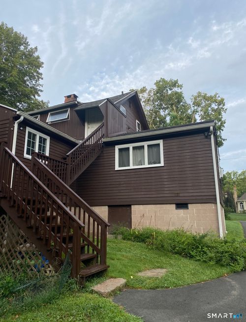 29 N Hill Rd, North Haven, CT, 06473-3429 | Card Image