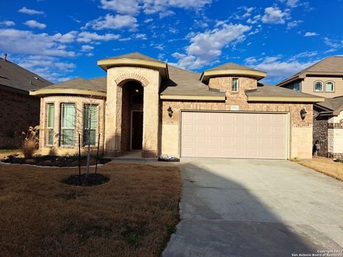 15234 Comanche Gard, San Antonio, TX, 78233-3033 | Card Image