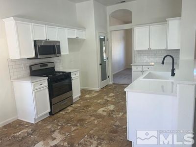 1043 Brierwood Ln, House other with 3 bedrooms, 2 bathrooms and null parking in Fernley NV | Image 3