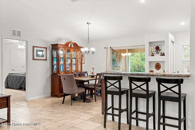 Kitchen | Image 11