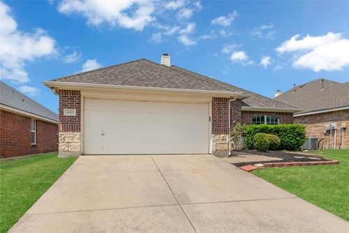 4601 Indian Rock Dr, Fort Worth, TX, 76244-5850 | Card Image