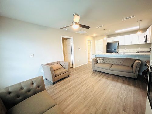 202-6108 Abrams Rd, Dallas, TX, 75231-8037 | Card Image