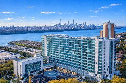 apt-812-320 Adolphus Ave, Cliffside Park, NJ, 07010-2890 | Card Image