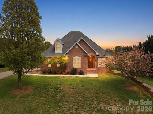 5518 Land Harbour Dr, Granite Falls, NC, 28630-8737 | Card Image