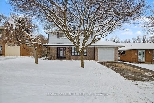 37 Sunrise Cres, Dundas, ON, L9H3S1 | Card Image