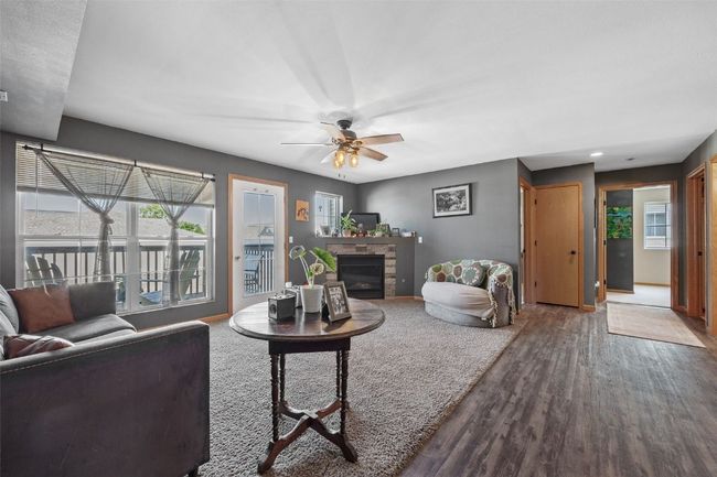 UNIT-5 - 6715 Creekside Dr, Condo with 2 bedrooms, 1 bathrooms and null parking in Cedar Rapids IA | Image 5