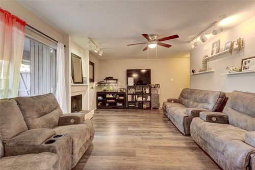 5150 Amesbury Drive, Dallas, TX, 75206 | Card Image