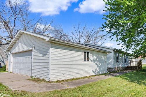 407 S Main St, Albion, IA, 50005-7735 | Card Image
