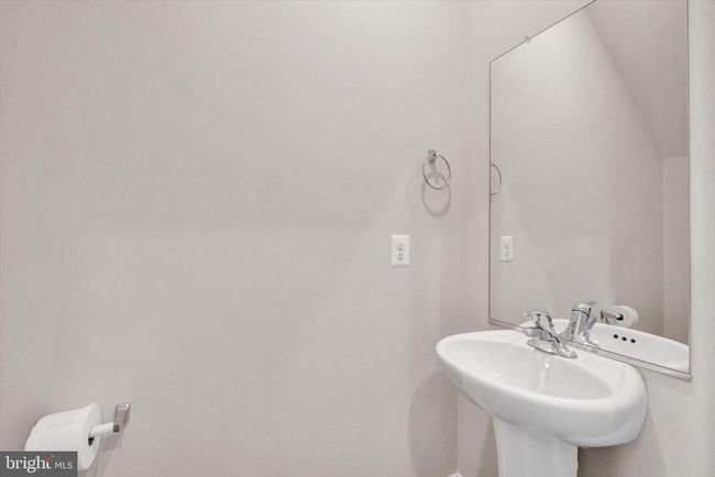 9962 Roulette Dr, House other with 3 bedrooms, 3 bathrooms and null parking in HAGERSTOWN MD | Image 11