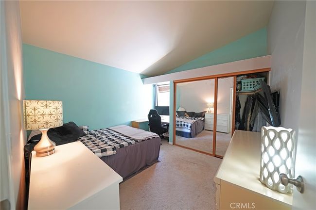 27768 Crookshank Dr, House other with 3 bedrooms, 2 bathrooms and 2 parking in Santa Clarita CA | Image 22