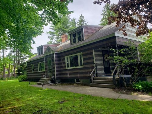 12 Greenwood Ct, Easthampton, MA, 01027-2120 | Card Image