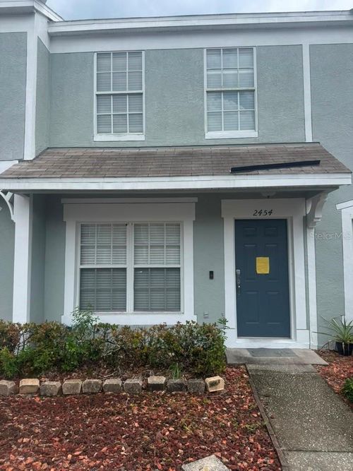 2454 Lake Woodberry Cir, BRANDON, FL, 33510-2712 | Card Image