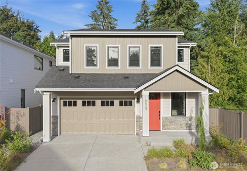 18527 Meridian Ave Se, Bothell, WA, 98012-6702 | Card Image