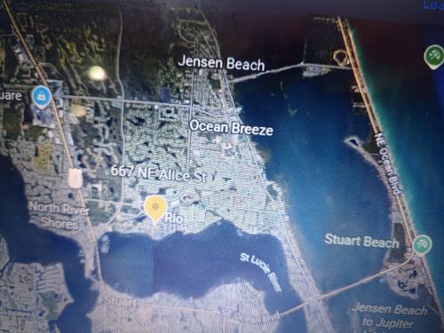 667 Ne Alice St, Jensen Beach, FL, 34957-6101 | Card Image