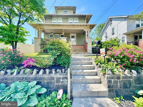 74 E Buckingham Ave, MOUNT EPHRAIM, NJ, 08059-1323 | Card Image