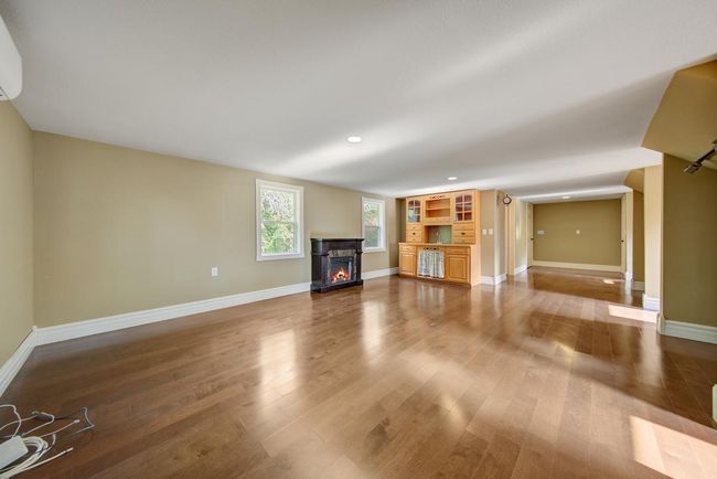 37 Apt studio.jpg | Image 53