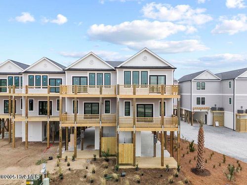 765 N Topsail Dr, Surf City, NC, 28445-6731 | Card Image