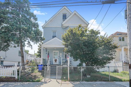 64 Chestnut Avenue, Staten Island, NY, 10305 | Card Image