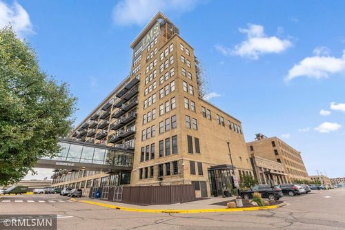 unit-811-290 Market St, Minneapolis, MN, 55405-1687 | Card Image