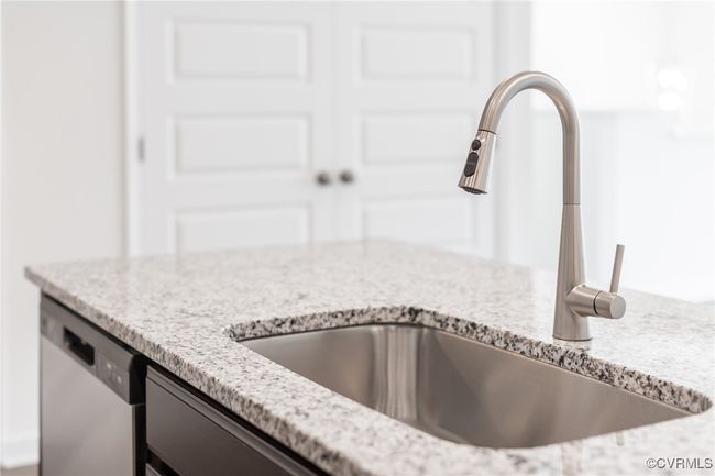 4106 Ebbies Xing, Condo with 3 bedrooms, 2 bathrooms and null parking in Midlothian VA | Image 12