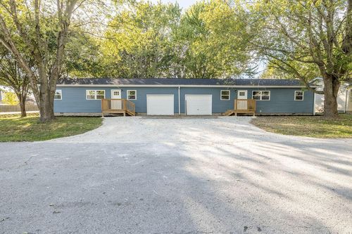 415 & 417 S Dell Street, Strafford, MO, 65757 | Card Image