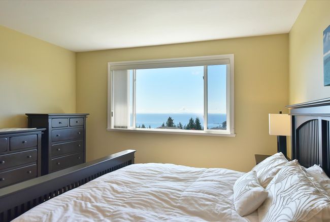 6217 Oracle Road, House other with 3 bedrooms, 2 bathrooms and null parking in Sechelt BC | Image 17