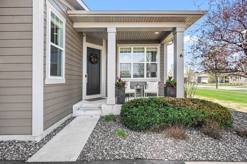 5073 Sundial Ln, Woodbury, MN, 55129-5525 | Card Image