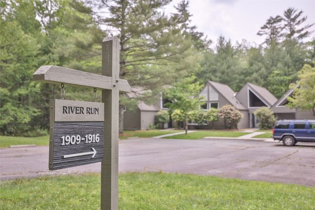 1909 - 260 River Run, Condo with 1 bedrooms, 1 bathrooms and null parking in Sapphire NC | Image 28