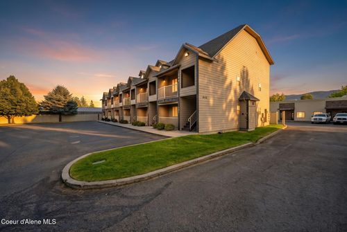 apt-102-842 N Chase Rd, Post Falls, ID, 83854-6476 | Card Image